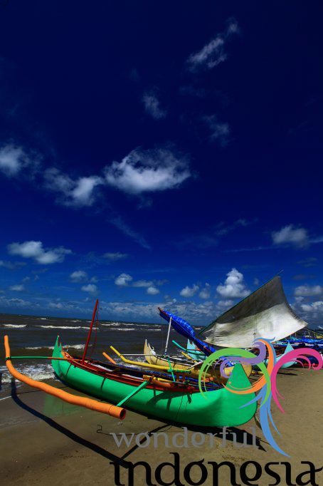 nyiur-melambai-beach-manggar-bangka-belitung--3.jpg nyiur-melambai-beach-manggar-bangka-belitung--3.jpg