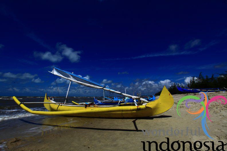 nyiur-melambai-beach-manggar-bangka-belitung--4.jpg nyiur-melambai-beach-manggar-bangka-belitung--4.jpg