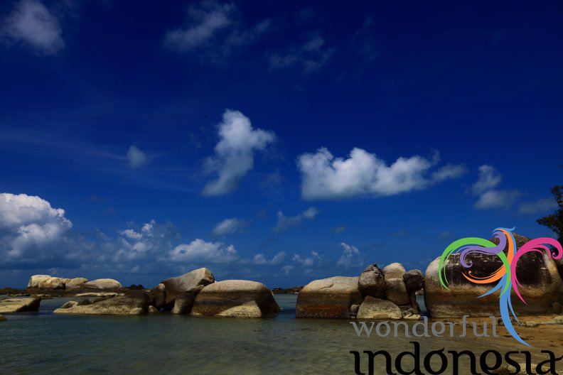 teluk-gembira-beach-bangka-belitung-7.jpg teluk-gembira-beach-bangka-belitung-7.jpg