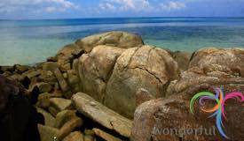 bukit-berahu-beach-bangka-belitung-4.jpg